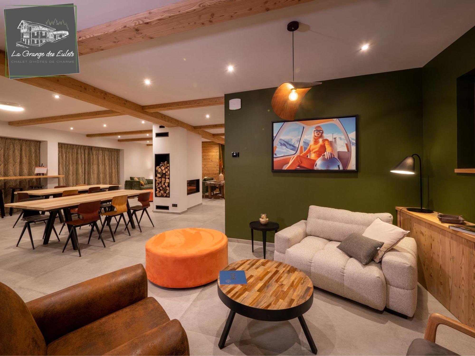 La Grange Des Eulets Hotell Bourg-Saint-Maurice Exteriör bild