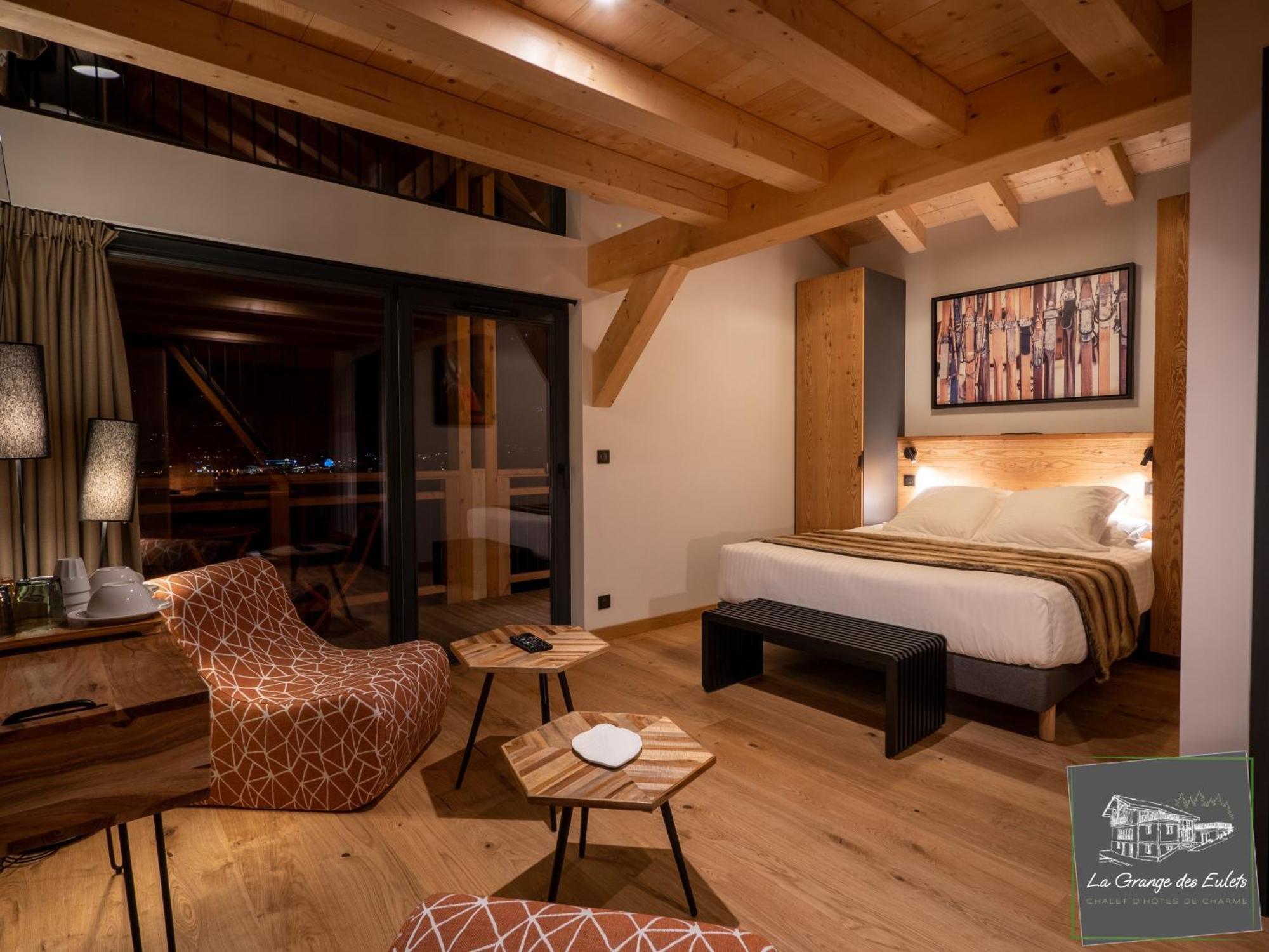La Grange Des Eulets Hotell Bourg-Saint-Maurice Exteriör bild