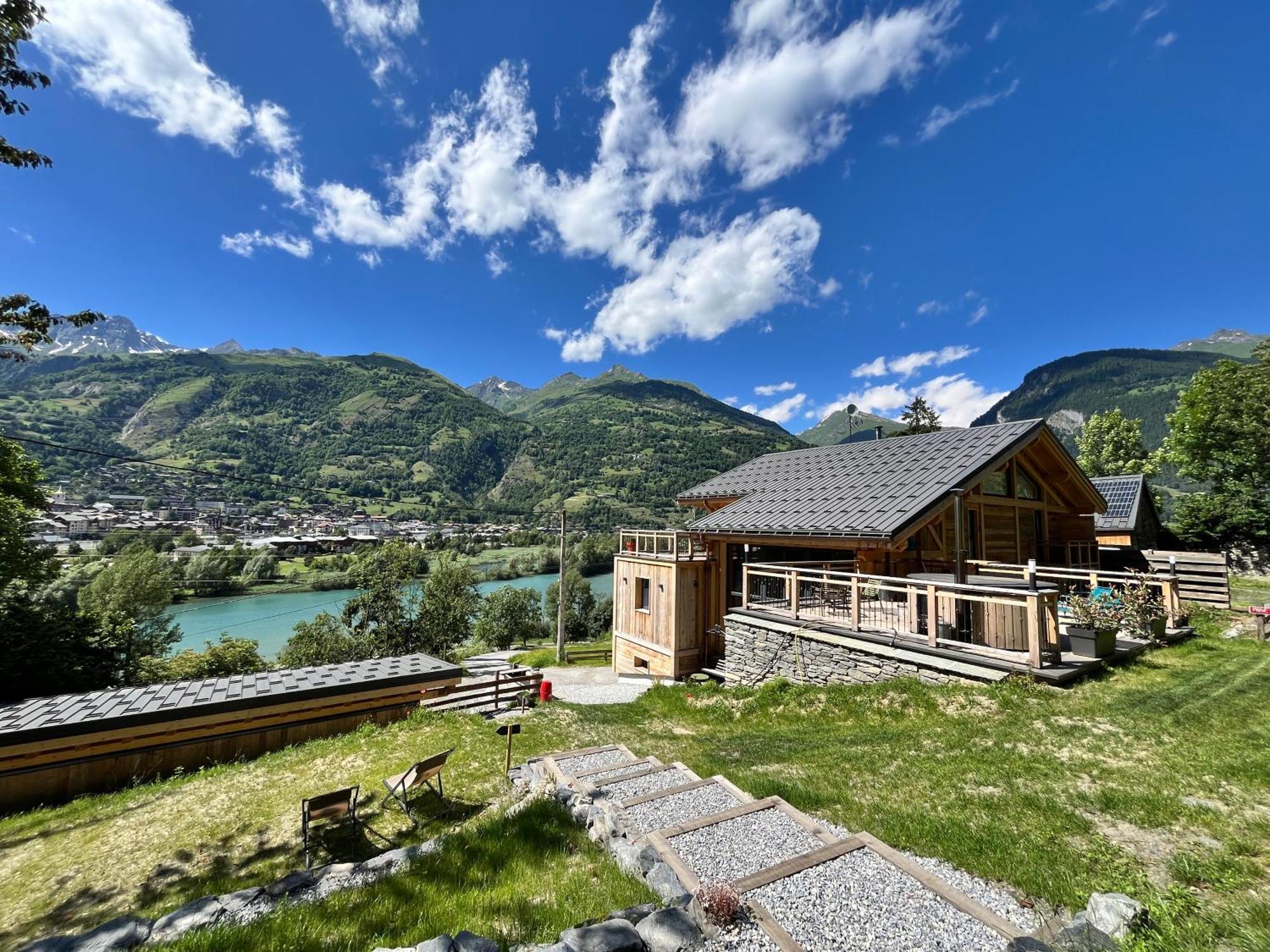 La Grange Des Eulets Hotell Bourg-Saint-Maurice Exteriör bild