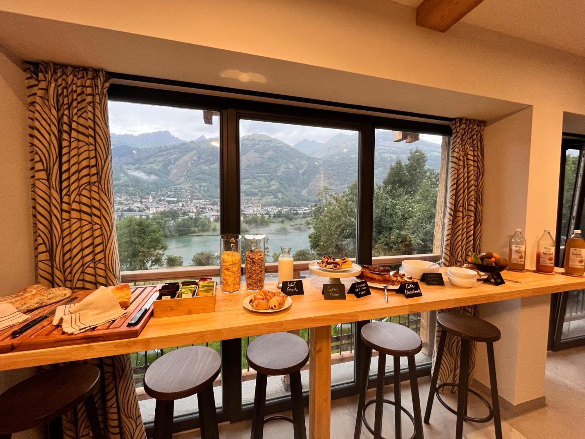 La Grange Des Eulets Hotell Bourg-Saint-Maurice Exteriör bild